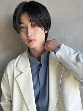 キュー(Cue_) 韓国風ナチュラルストレートセンターパート