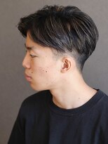 ポルテオムプレス(PORTE HOMME PRES)&nbsp;センターパートシークレットメッシュカラーツーブロック