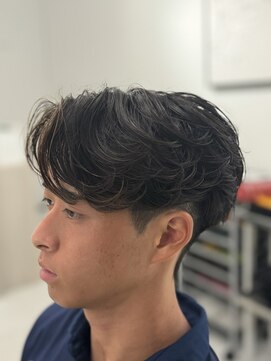 バース 梅田中崎町店(BIRTH) ニュアンスパーマセンターパートフェザーパーマ韓国メンズパーマ