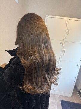 エル 新小岩(elu) 美髪/ワイドバング/レイヤーカット/くすみベージュ/新小岩駅