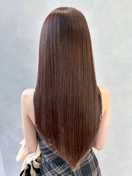 アイティーバイアルバム 下北沢店(IT by ALBUM) ロング暗めカラー韓国ヘア顔周りレイヤー_ba563981