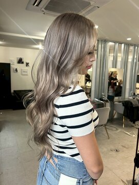 キング 梅田店(K!ng) 縮毛矯正髪質改善レイヤーカットトリートメント心斎橋美容室