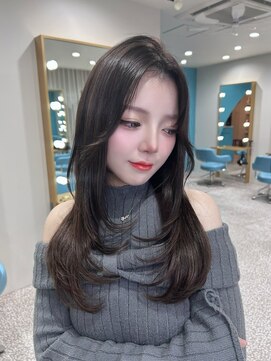 ボタン 熊本(VOTAN) 透ける暗髪/レイヤーカット/顔まわり/韓国ヘア/熊本美容室