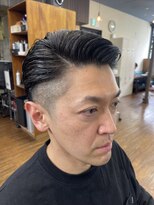 アクシス 津田沼(AXIS) 大人色気の刈り上げオールバックフェードビジネスショート