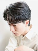センターパート ニュアンスパーマ 毛流れ 爽やか黒髪