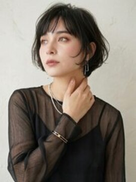アールイーノウン 阿倍野区昭和町店(re; nown) 大人可愛い20代30代40代小顔ウルフレイヤーボブグレージュ