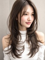 シエナ 渋谷(Siena) 韓国風レイヤー×ハッシュカット×ラテベージュ