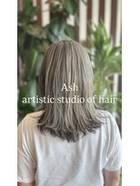 アッシュ アーティスティック スタジオ オブ ヘア(Ash artistic studio of hair)&nbsp;アンブレラカラー
