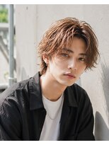 MEN's Baguz MEN'Sカット/ MEN'Sパーマ/ MEN'Sカラー 韓国ミディアム×フェザーパーマ×センターパートレイヤー