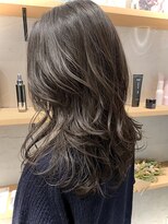 ジュカ(jyuka)&nbsp;ロング×グレージュ