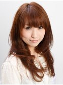 重みを残しつつ、毛先にカールを出したグラマラスカールスタイル