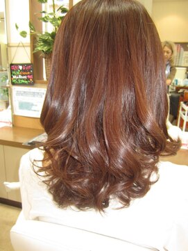 コアフィールフィス(COIFFURE fils) 隠れダークカラー