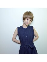 レイジーアワーズ(Lazy Hours)&nbsp;透明感ある外国人風ショートスタイル[天王寺/阿倍野]20代30代