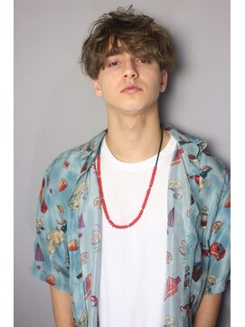 アリュウル 表参道(ALLURE) 【Allure】ツーブロ×ネープレスマッシュ  TOMO