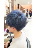 ブルー