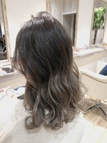 カナロア(KANALOA)&nbsp;KANALOA☆外国人風グレーバレイヤージュ