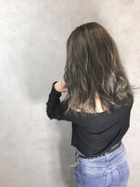 ヘアサロンエム 大宮東口(HAIR SALON M) 外ハネ/アッシュブラウン/ネオウルフ/デザインカラー
