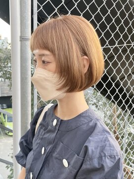 プライベートサロン キッテ(private salon kitte.) 顔周りレイヤーの前上がりボブ