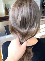 ルーツ(Roots)&nbsp;くくれるミディー★大人可愛い20代30代透明感グレージュカラー