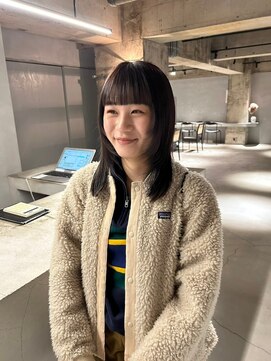 リール(rire) デザインカラーレイヤーカットウェットヘア夏オリーブベージュ