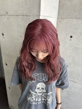 ニーゼロゼロナナ(2007) チェリーレッド