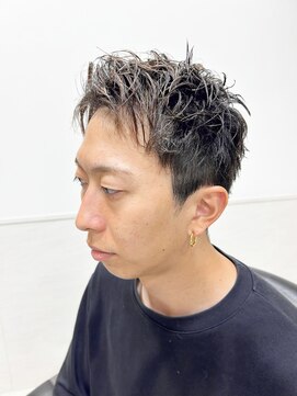 ヨシザワインク プレミアム 築地店(YOSHIZAWA Inc. PREMIUM) スパイキーショート/ピンパーマ/刈り上げ/アップバング/フェード