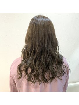 アッシュ 北千住店(Ash) オリーブベージュカラー