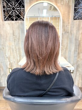 ブレス ヘアアンドスパ 湘南台(bless hair spa) 切りっぱなしくびれボブ2