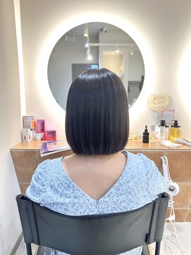 ネオリーブアイム 横浜西口店(Neolive aim) おさまりボブ 酸性ストレート