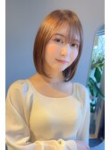 オレンジベージュ