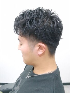 夜髪 ゆるふわ癖毛に最高のスパイスを…