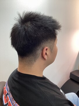 グランツ(Glanz) 長めフェードカット