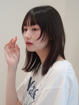 アンアミ シブヤ(Un ami shibuya) ロブ/フェイスレイヤー/顔まわりカット/ぱつっとボブ