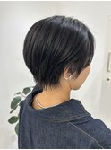 黒髪マッシュショート