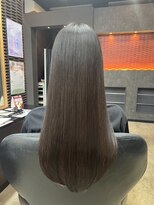 ヘレナモルフォバイエクイップ (M.Helena by equip)&nbsp;美感トリートメント