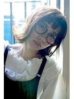 エシカ(ethica)&nbsp;[ethica_南船場] スロウアッシュ × セシル風外ハネボブ＋メガネ