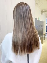 アイティー バイ アルバム 浦和店(IT by ALBUM)&nbsp;ハイライトグラデーション_カーキグレージュマッシュ_ba321171