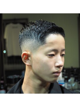 ファイン エンジョウジ(FINE) shorthair×skinfade
