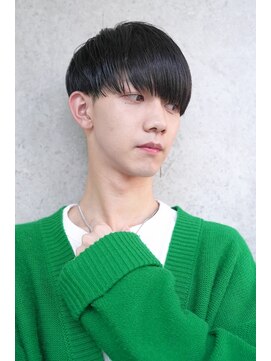 ジョエミバイアンアミ(joemi by Un ami) (joemi 新宿)重めバング 前下がりマッシュ 黒髪メンズヘア 近江