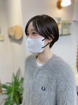 アンドチル 渋谷(AND CHILL) ショートボブ/センターパート/前髪伸ばしかけ　渋谷