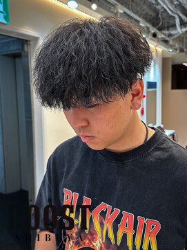 ルースト 渋谷店(ROOST) 縦落ちツイストスパイラルパーマ
