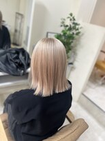 カリーナ(CARINA)&nbsp;残留剥がし/ハイトーンカラー