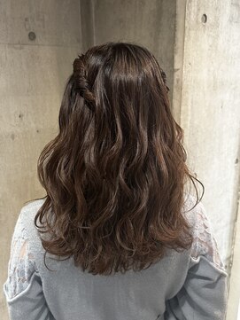 エイミー 伏見店(aemii) ゆるふわハーフツイン