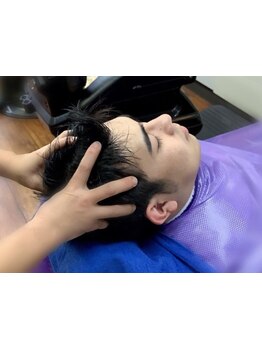 アットホームな雰囲気で、リラックスしながらヘッドスパが楽しめる！ヘッドスパ付クーポンのご用意あり◎