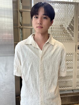 ゼストプール(ZEST POOL) ナチュラルマッシュ　センターパート