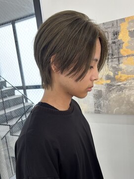 ウル 岡山駅店(ULu.) センターパートオリーブグレージュメンズカットブリーチ岡山20代