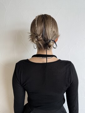 リル 茅ヶ崎(Liru:) ヘアセット/ヘアアレンジ/カチモリ/編みおろし/ハーフアップ