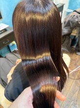 様々な髪質に合わせた「新ケラチン技術」