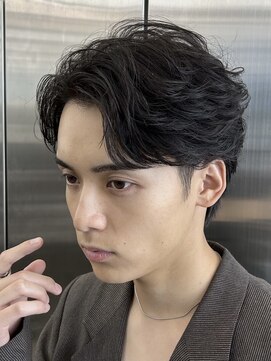 レタッチ バイ フィフス 天神大名(RETOUCH by fifth) 天神メンズパーマフェザーパーマシャドウパーマセンターパート