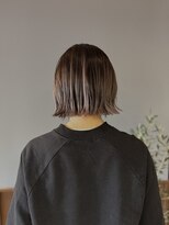 フープ 川越(hoop)&nbsp;白髪ぼかしハイライトでプツっとミニボブ小顔効果/ショート/ボブ